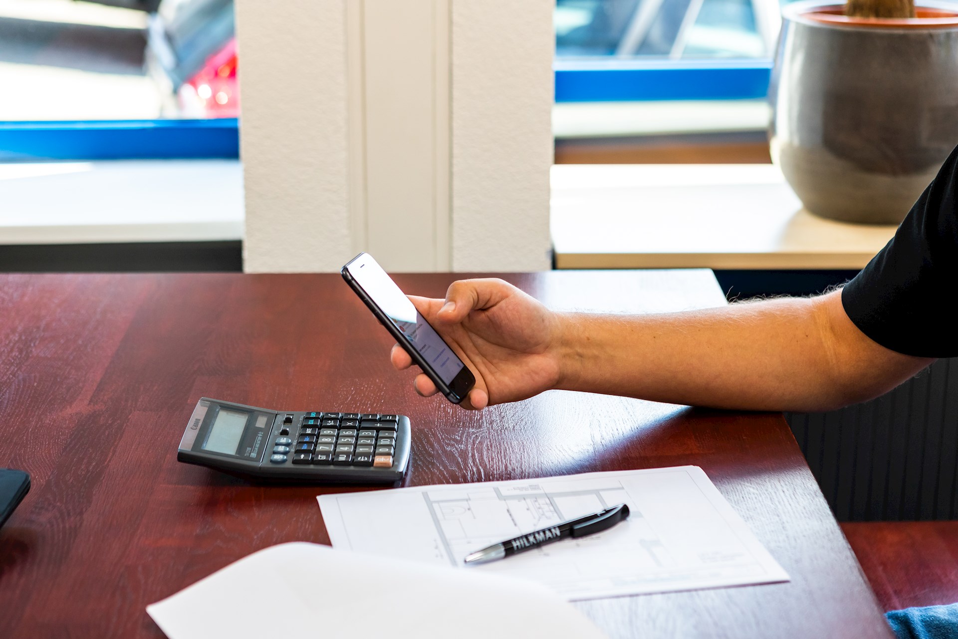 20180919-wie is hilkman-5721-kantoor-bewerkt.jpg